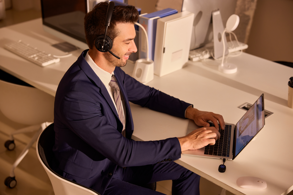 VT W310U DECT Wireless Headset - Image 3